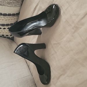 Tory Burch Colin Black Patent Leather Glitter Block Heels, Round Toe 6 M